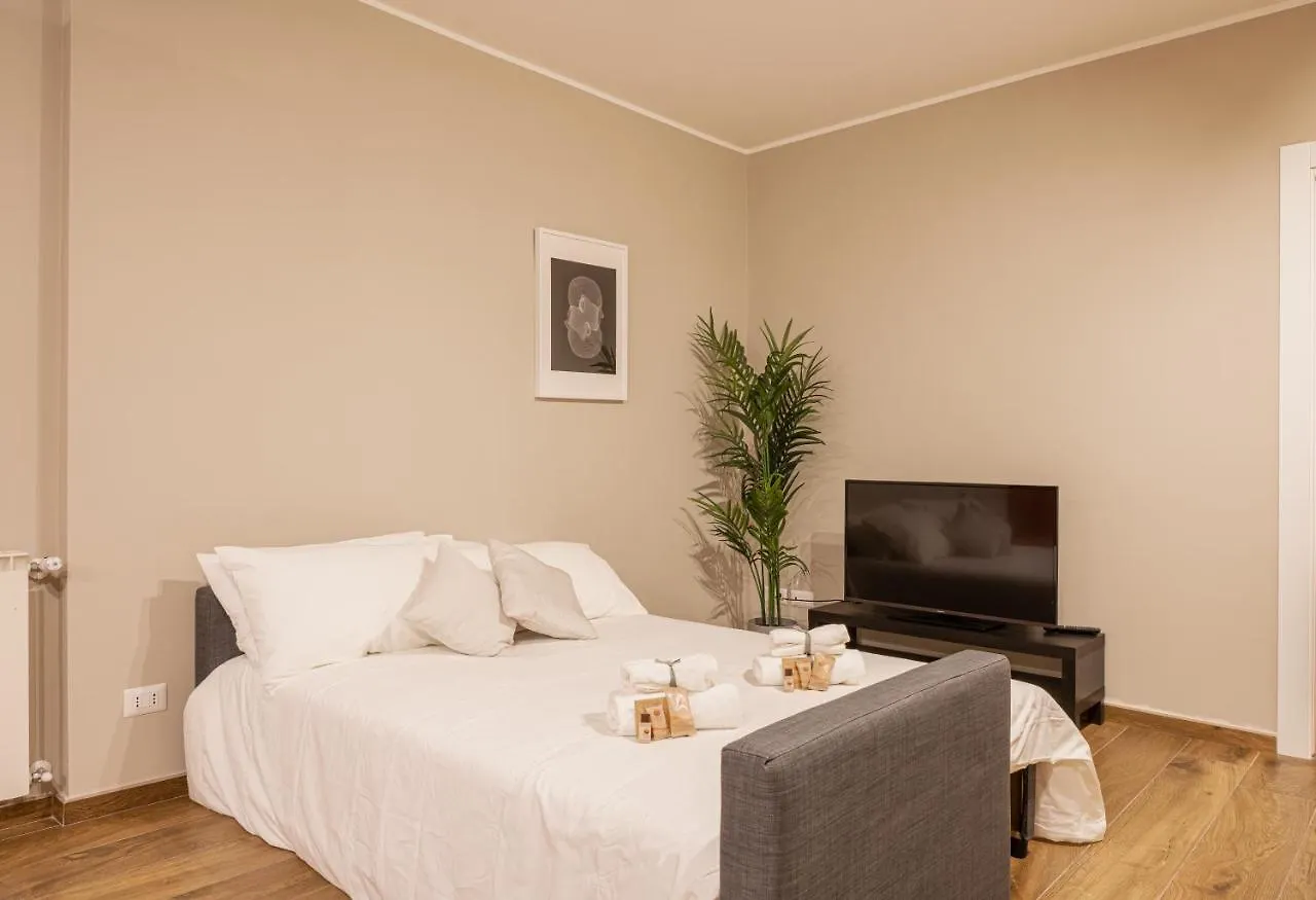 Apulialux City Center Loft Con Spa & Netflix Bari 0*,  Italien