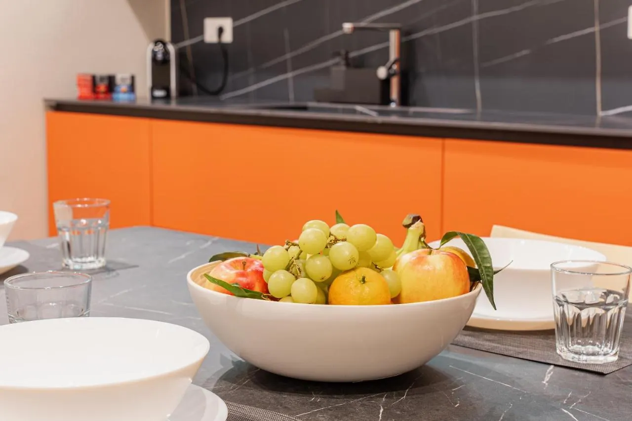 Apulialux City Center Loft Con Spa & Netflix Bari Italien
