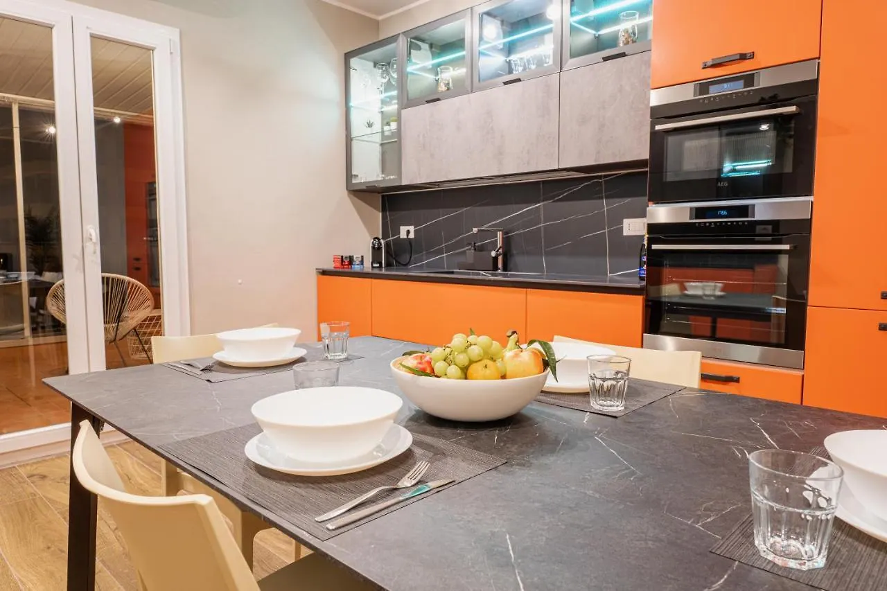 Lägenhet Apulialux City Center Loft Con Spa & Netflix Bari